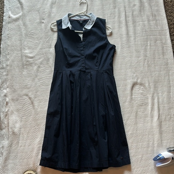 Tommy Hilfiger NWT Sleeveless Collared Pull Over Dress - Picture 1 of 11